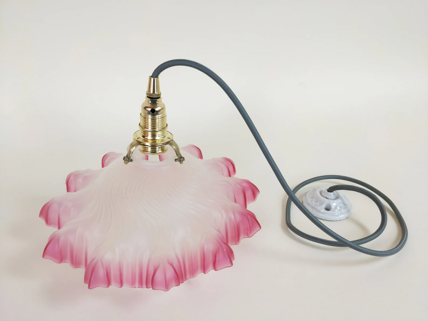 Tristan Flower Ceramic Pendant Light