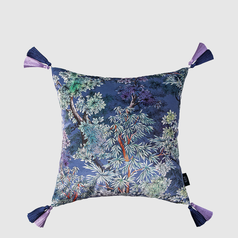 Night Royal Garden Floral Bloom Throw Pillow Case with Tassels