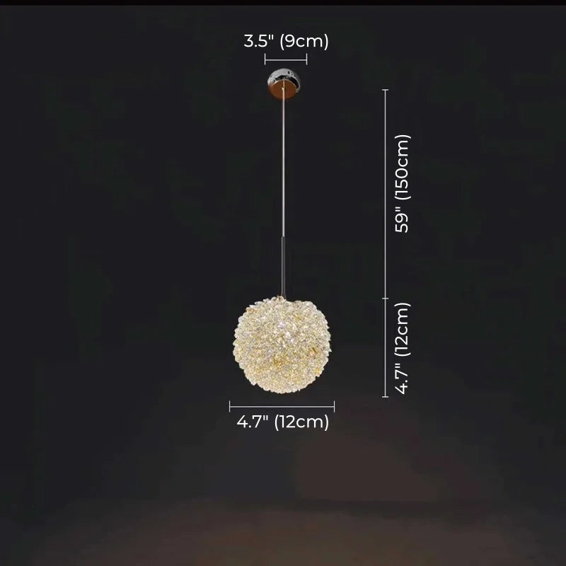 Funkelnde Pendelleuchte aus Kristallkugel