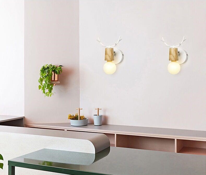 Maison Antelope Wall Light