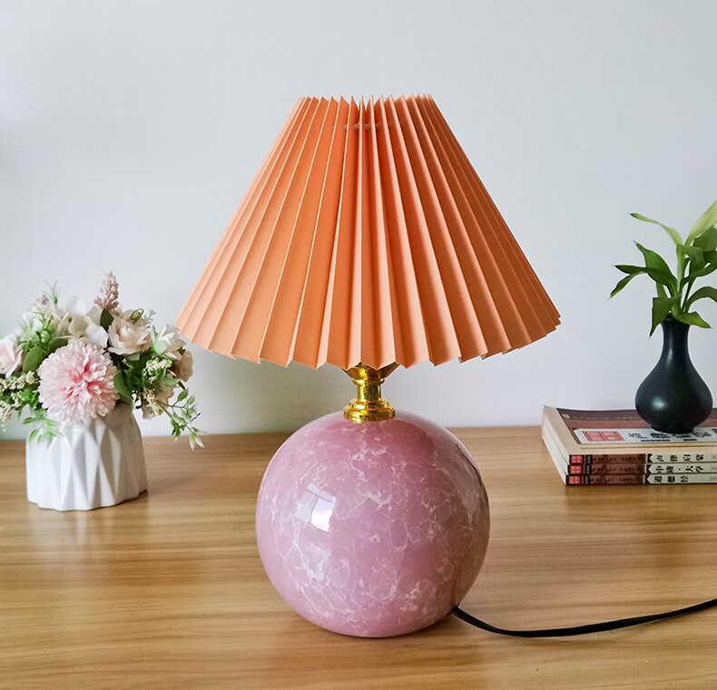 Ceramic Pleated Table Lamp