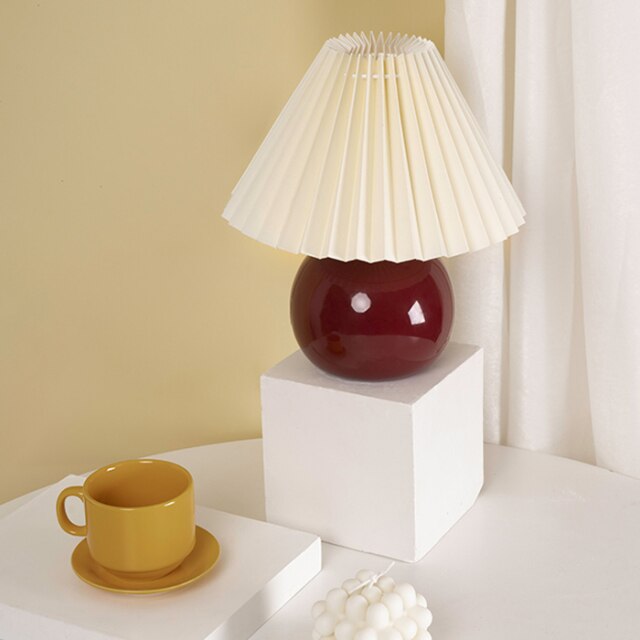 Nordic Ceramic Pleated Table Lamp