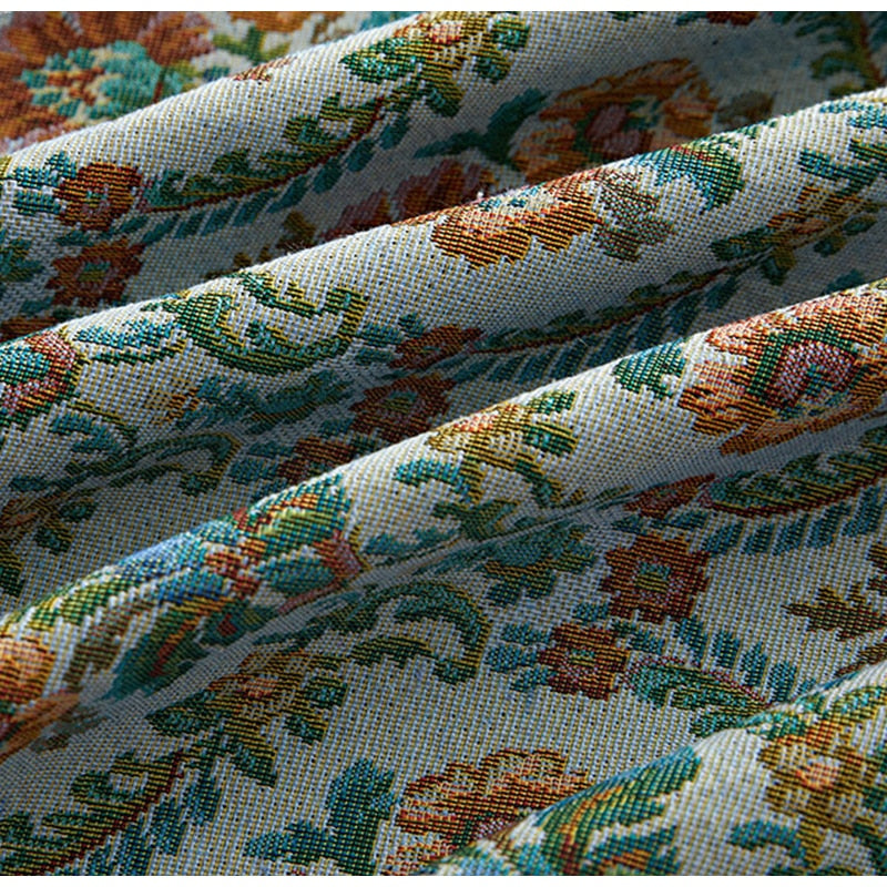 Jacquard-Tischdecke mit Retro-Blumenmuster und Fransen